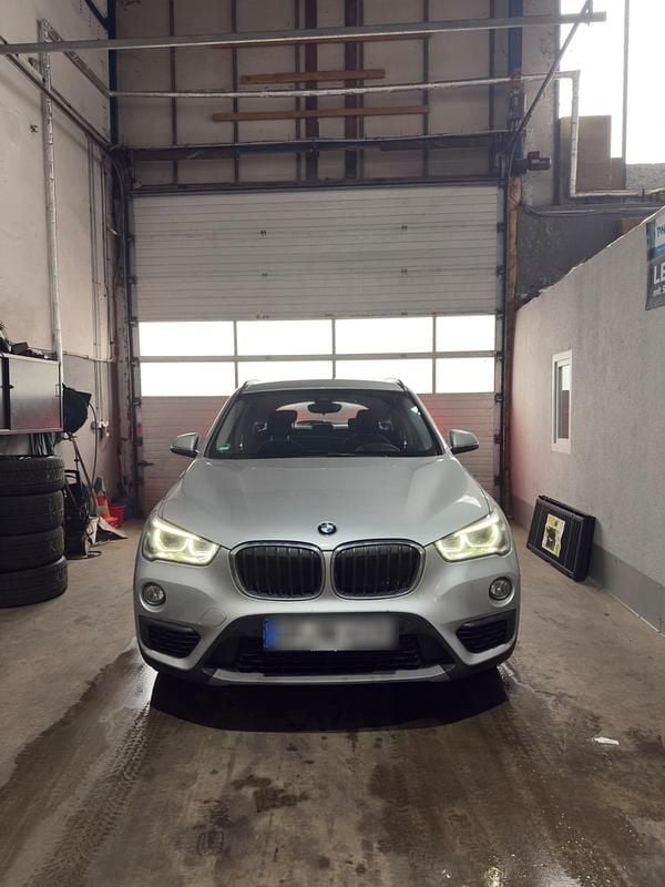 Gebraucht BMW X1 150 PS (110 kW) 2015 Silber SUV