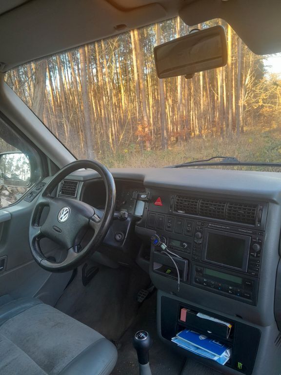 Gebraucht VW T4 Edition 190 PS (139 kW) 2003 Grau Van