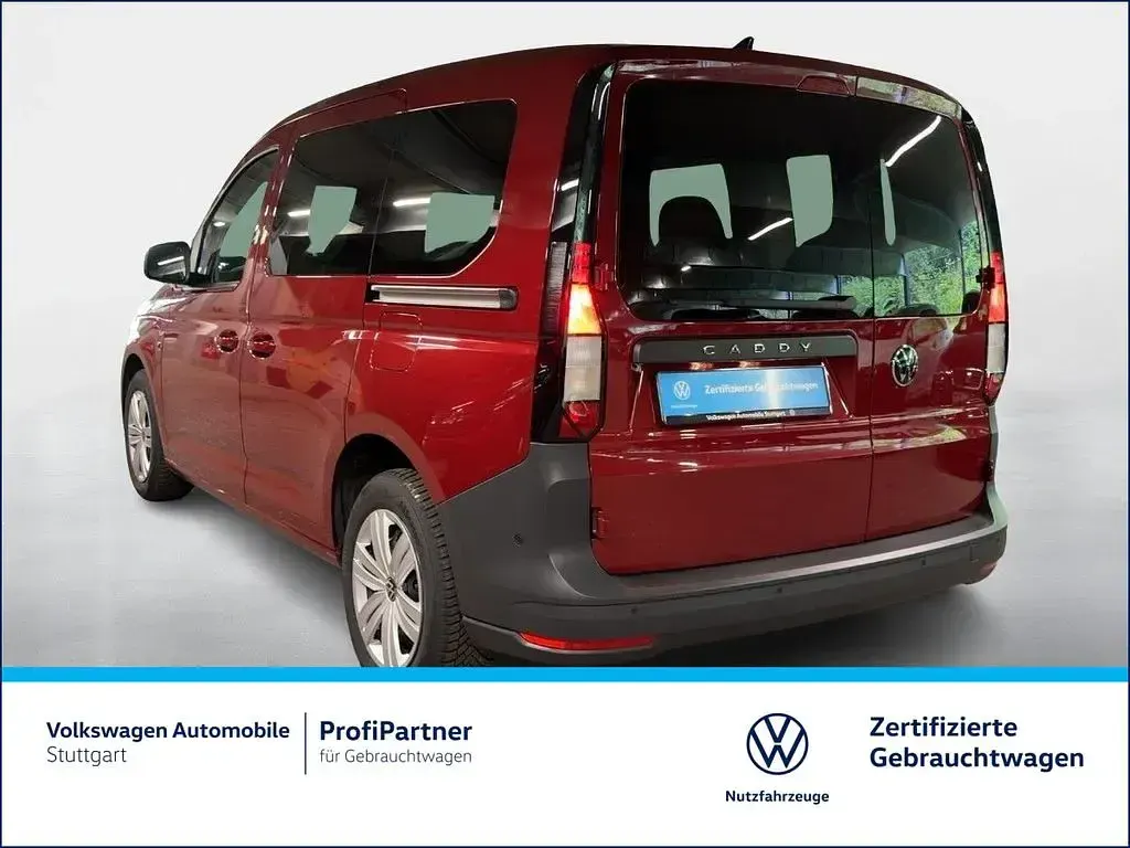 Gebraucht VW Caddy 116 PS (85 kW) 2024 Fortanarot metallic Van / Kleinbus