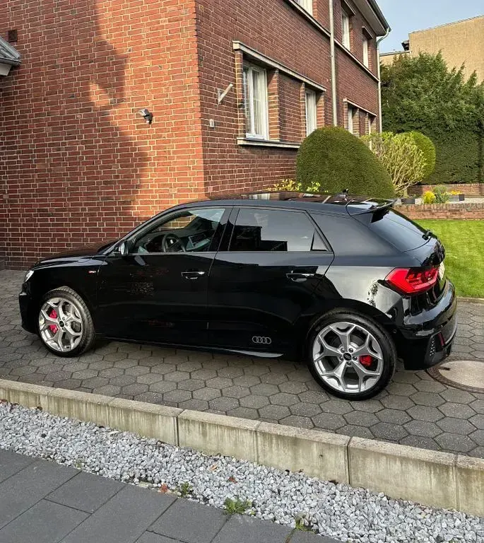 Gebraucht Audi A1 S-Line 207 PS (152 kW) 2022 Schwarz SUV