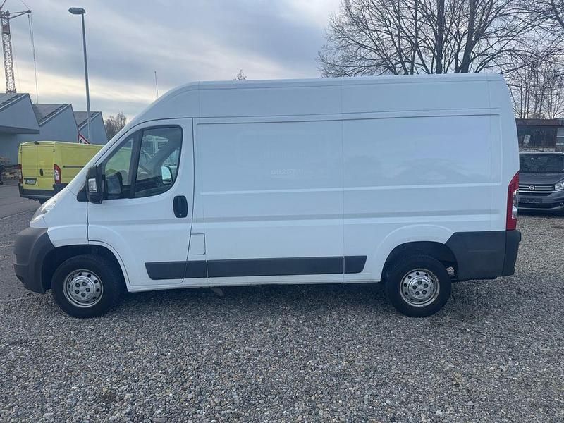 Gebraucht Peugeot Boxer Basis 120 PS (88 kW) 2011 Weiß Van