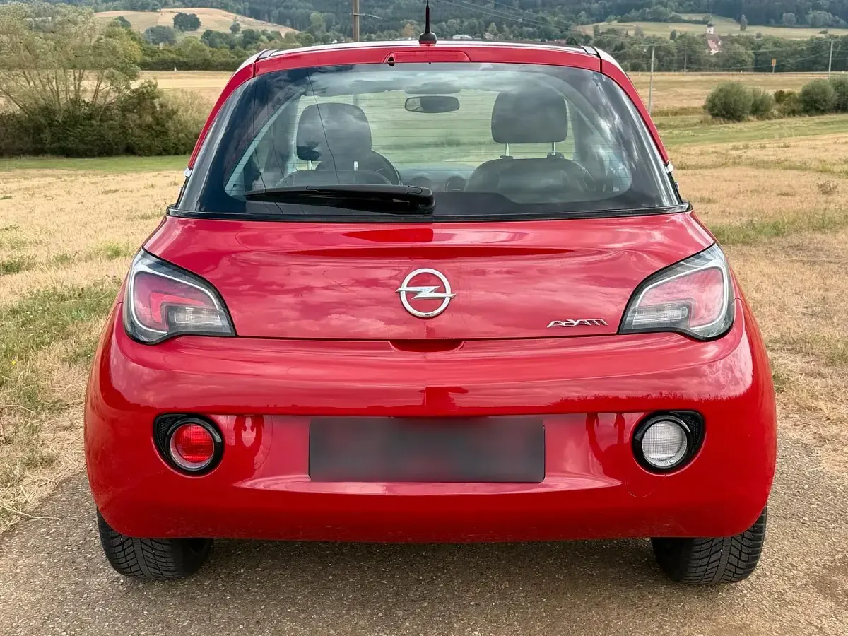 Gebraucht Opel Adam 70 PS (51 kW) 2013 Rot Kleinwagen