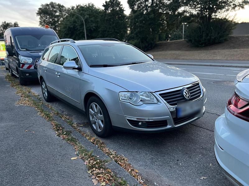 Gebraucht VW Passat 140 PS (102 kW) 2009 Silber Kombi