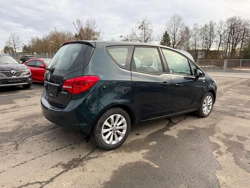 Gebraucht Opel Meriva Edition 110 PS (80 kW) 2016 Grün Van / Kleinbus