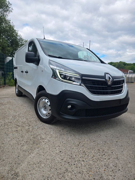 Weiß Gebraucht 2020 Renault Trafic Van | 15.800 € (Superpreis) - Bild 1/4