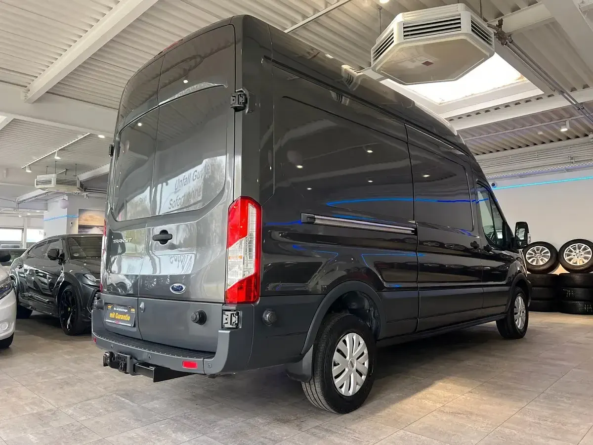Gebraucht Ford Transit 170 PS (125 kW) 2016 Grau Van / Kleinbus