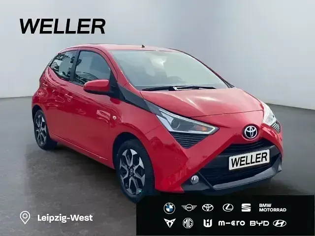 Gebraucht Toyota Aygo X-play 72 PS (52 kW) 2019 Rot Kleinwagen