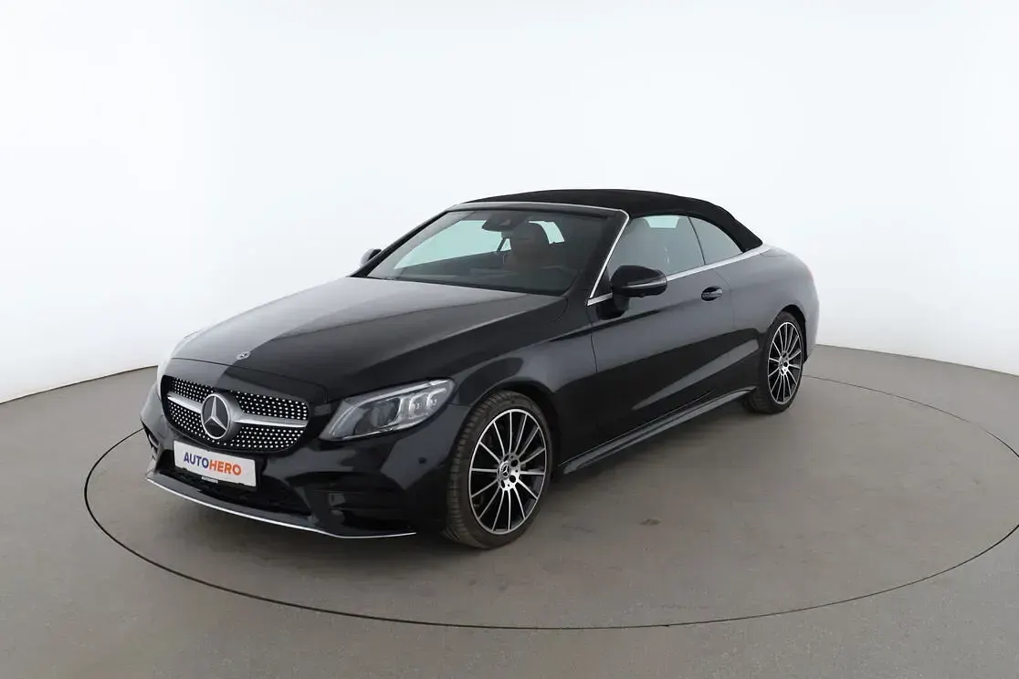 Gebraucht Mercedes C200 AMG line 184 PS (135 kW) 2019 Cabrio