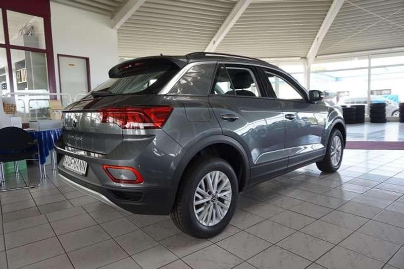 Gebraucht VW T-Roc Life 150 PS (110 kW) 2024 Indiumgrau SUV