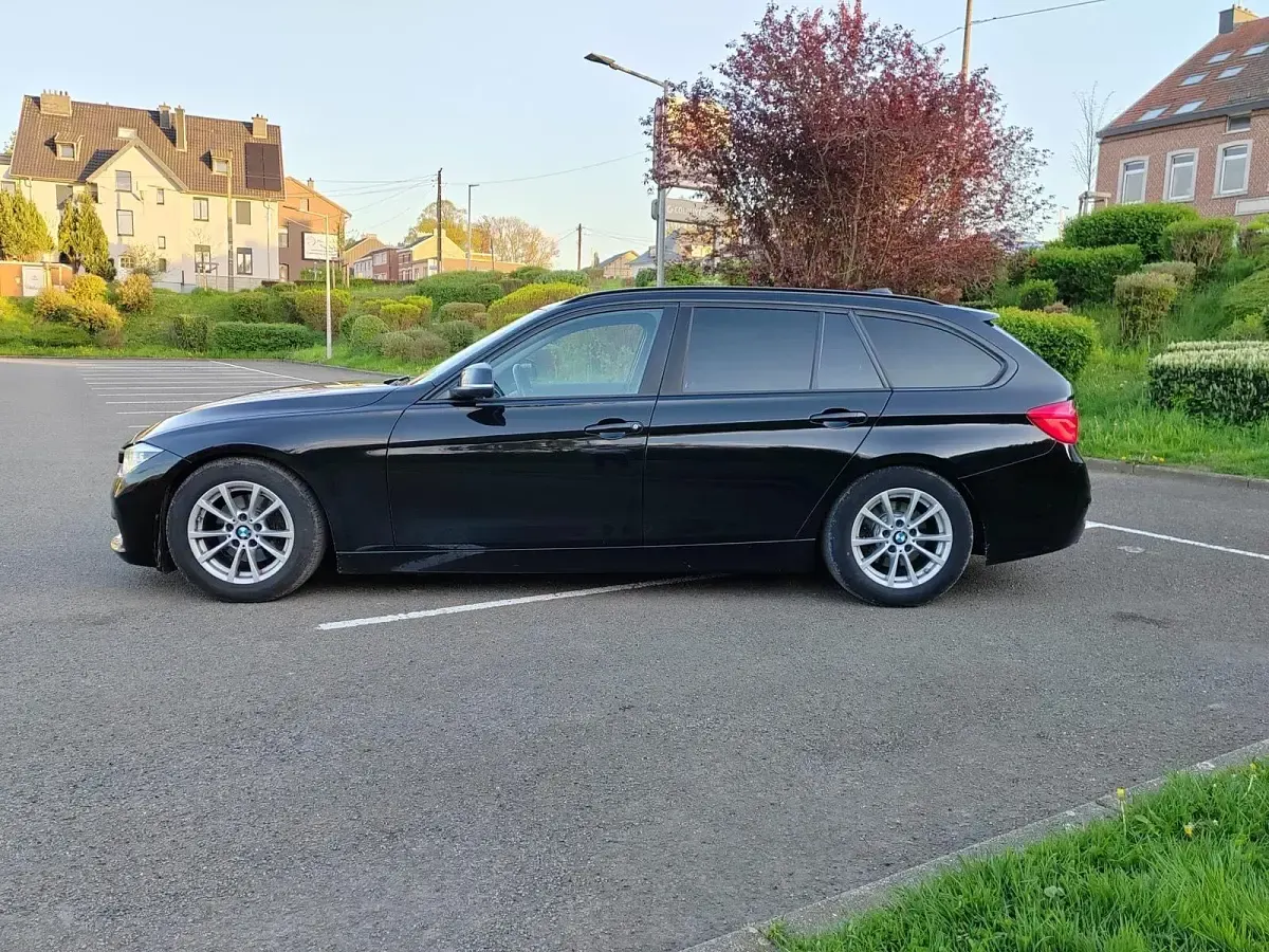 Gebraucht BMW 316 116 PS (85 kW) 2017 Schwarz Kombi