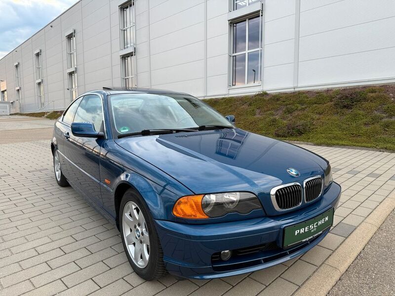 Gebraucht BMW 325 Sport Line 192 PS (141 kW) 2001 Blau Coupé