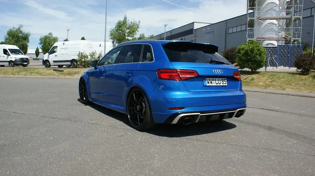 Gebraucht Audi RS3 Sport 400 PS (294 kW) 2019 Blau Limousine