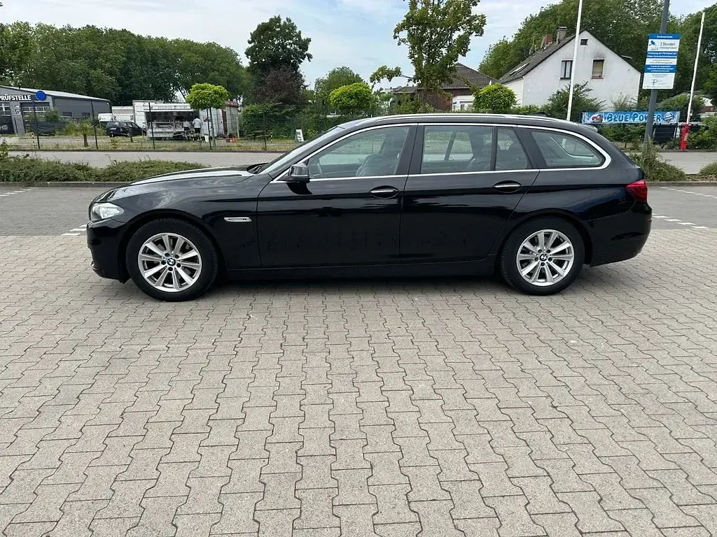 Gebraucht BMW 520 190 PS (139 kW) 2016 Schwarz Kombi