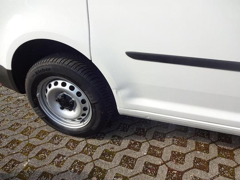 Gebraucht VW Caddy 110 PS (80 kW) 2016 Weiß Van / Kleinbus