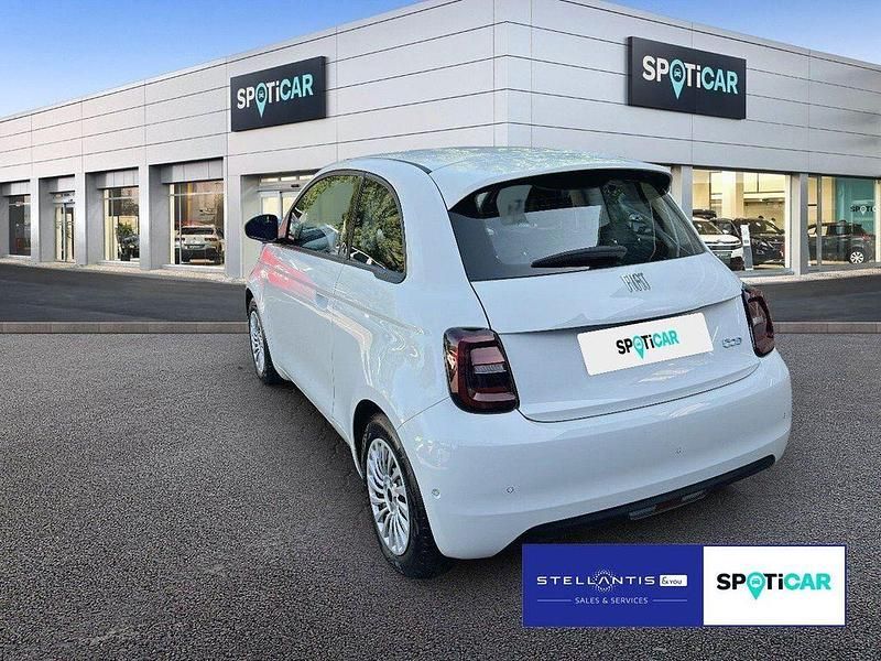 Gebraucht Fiat 500e 86 kW (118 PS) 2023 Weiß Kleinwagen
