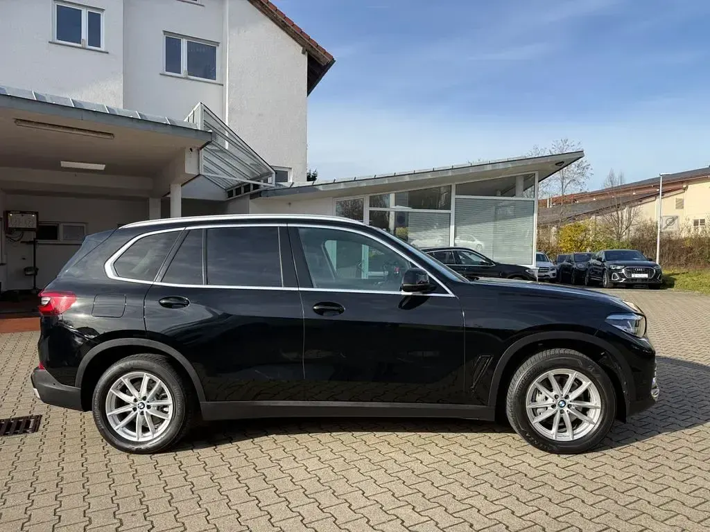 Gebraucht BMW X5 Sport Line 286 PS (210 kW) 2022 Schwarz SUV