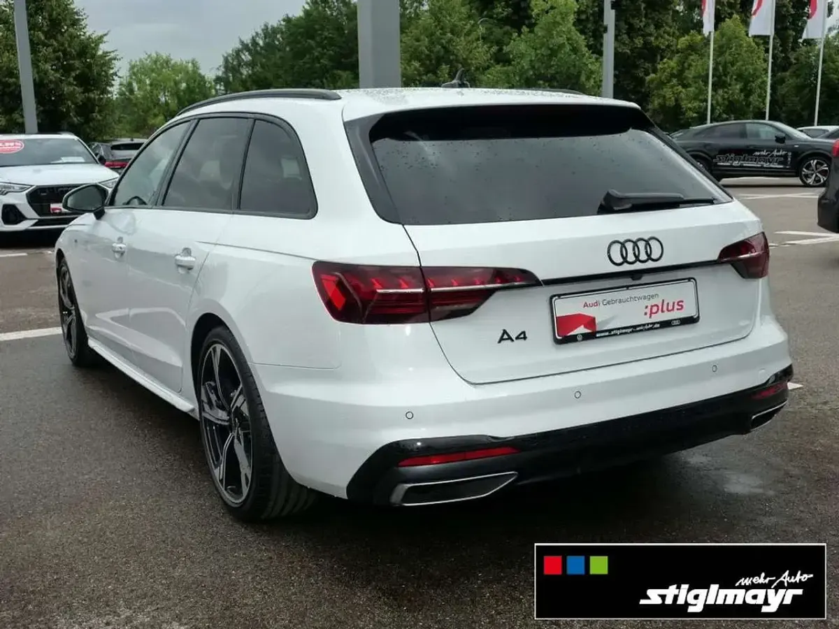 Gebraucht Audi A4 S-Line 204 PS (150 kW) 2023 Ibisweiß Kombi
