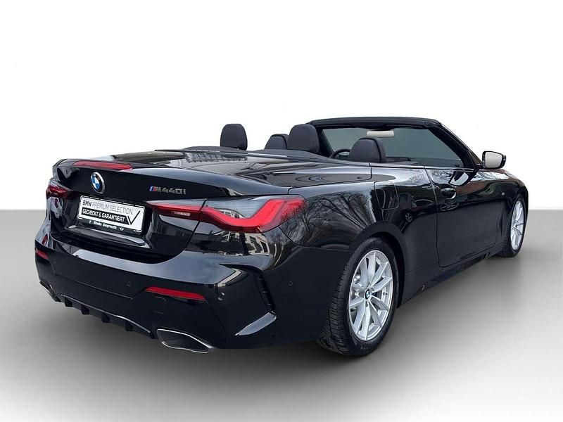Gebraucht BMW 440 374 PS (275 kW) 2023 Black sapphire metallic Cabrio