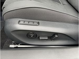 Neu Skoda Superb SportLine 265 PS (194 kW) 2025 Blau Kombi