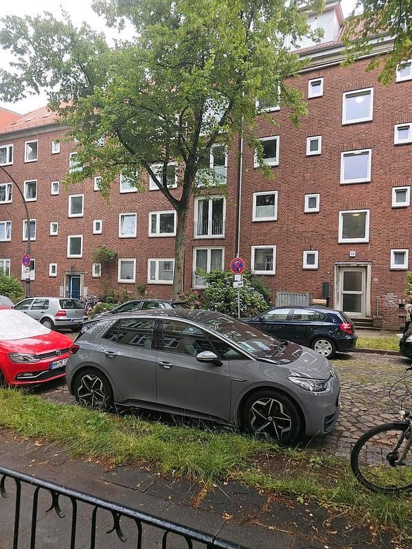 Grau Gebraucht 2022 VW ID.3 Pro Performance Kleinwagen | 20.999 € (Superpreis) - Bild 1/4