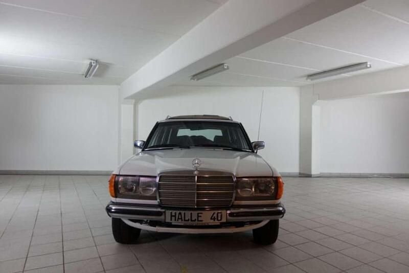 Gebraucht Mercedes 200 105 PS (77 kW) 1985 Weiß Kombi