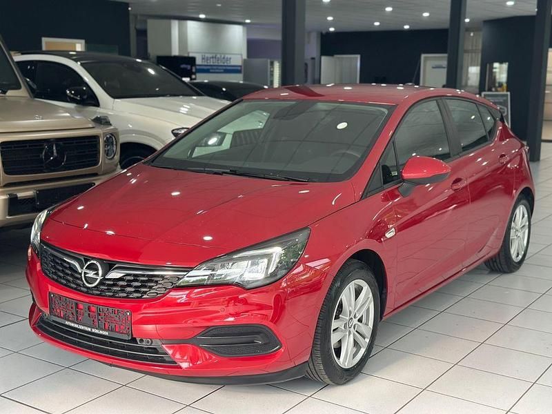 Rot Gebraucht 2020 Opel Astra Edition Limousine | 11.990 € (Fairer Preis) - Bild 1/4