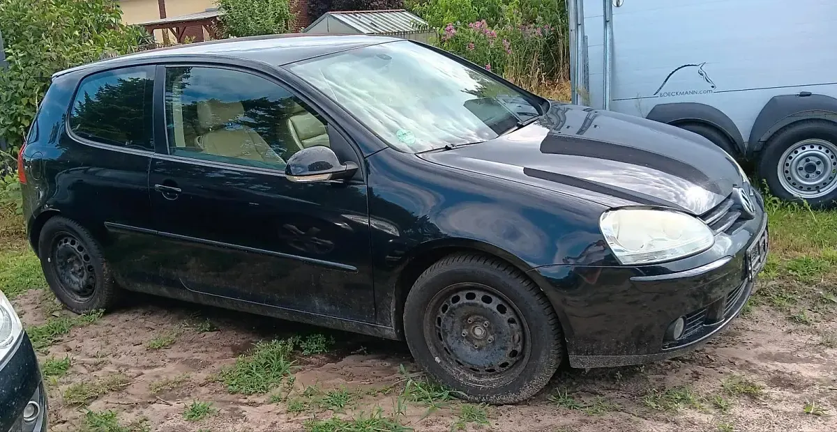 Gebraucht VW Golf V 101 PS (74 kW) 2006 Schwarz Kleinwagen