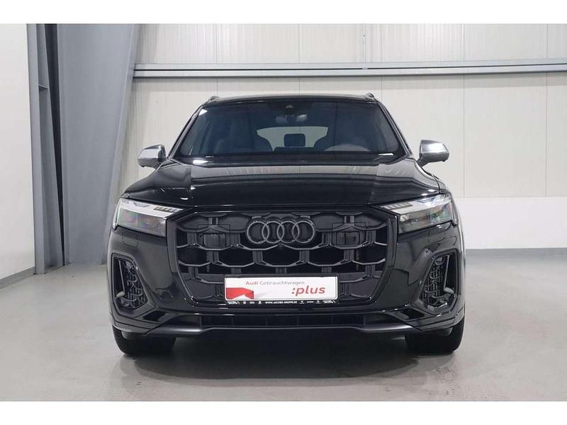 Gebraucht Audi SQ7 Ambiente 507 PS (372 kW) 2025 Schwarz SUV