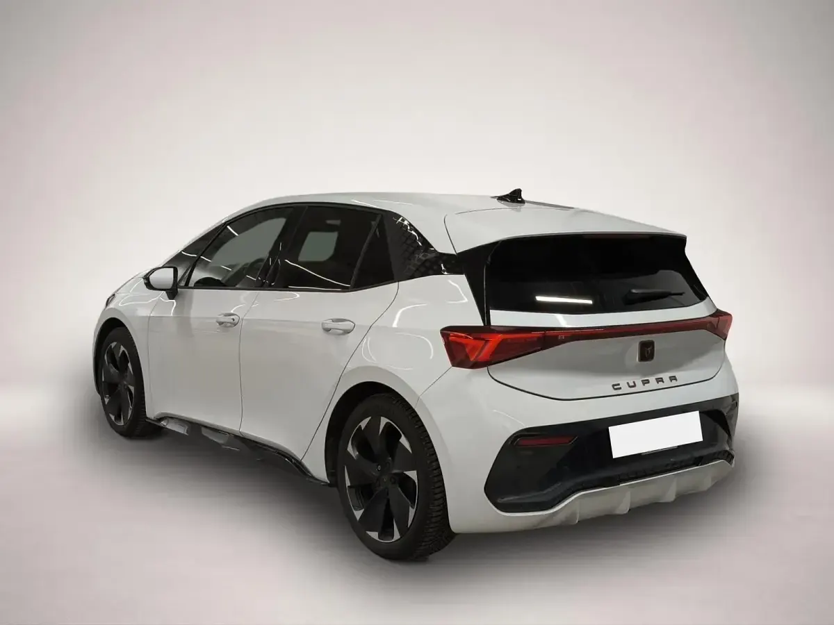 Gebraucht Cupra Born 169 kW (231 PS) 2025 Manufacturer Kleinwagen