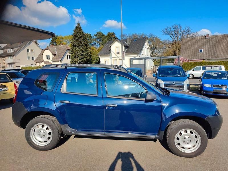 Second-hand Dacia Duster Ice 105 CP (77 kW) 2014 Albastru SUV