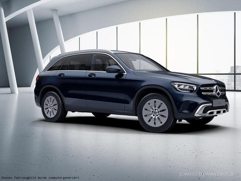Gebraucht Mercedes GLC300e Exclusive 320 PS (235 kW) 2022 Cavansitblau metallic SUV