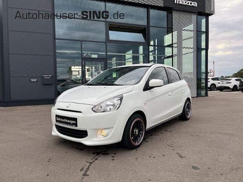 Islandweiss Gebraucht 2015 Mitsubishi Space Star Diamant Edition Kleinwagen | 7.290 € (Etwas zu teuer) - Bild 1/4