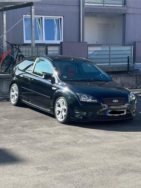 Schwarz Gebraucht 2007 Ford Focus ST Coupé | 4.000 € (Superpreis) - Bild 1/4