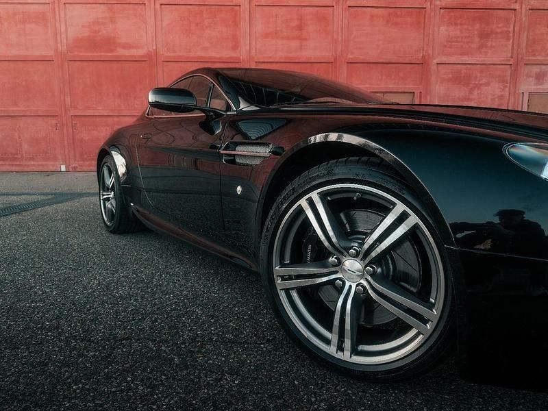Gebraucht Aston Martin V8 Vantage 405 PS (297 kW) 2008 Schwarz