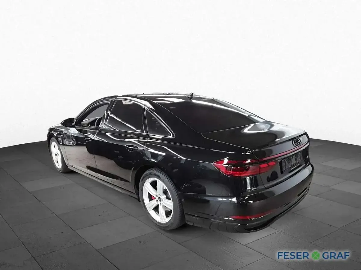 Gebraucht Audi A8 Comfort 286 PS (210 kW) 2023 Mythosschwarz metallic Limousine