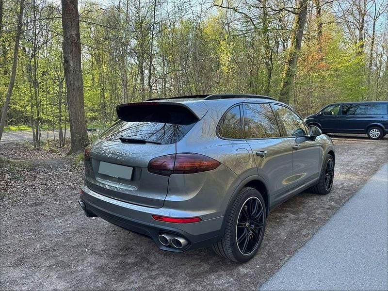 Second-hand Porsche Cayenne S 385 CP (283 kW) 2016 Gri SUV