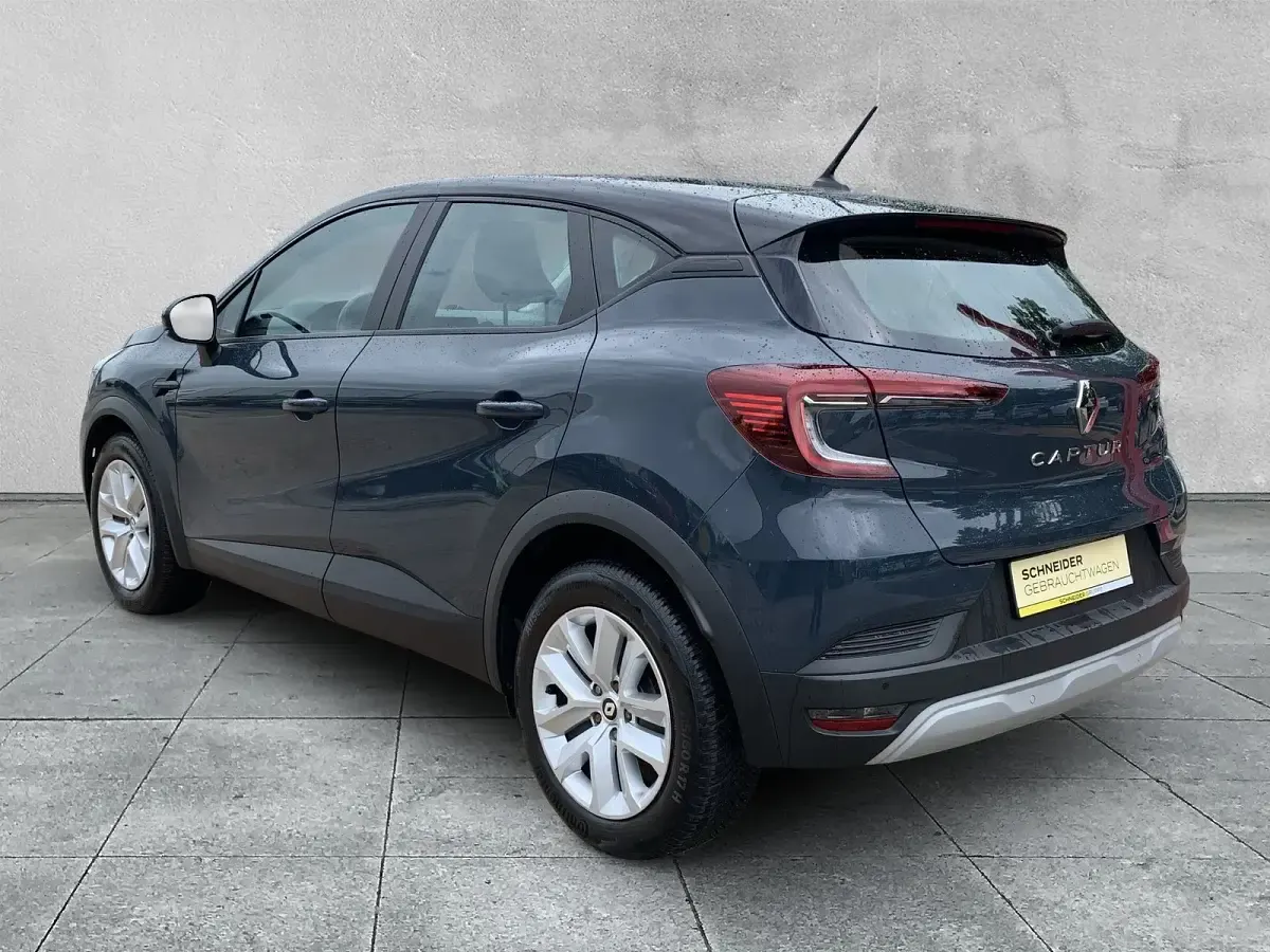 Gebraucht Renault Captur Business 91 PS (66 kW) 2022 Blau SUV