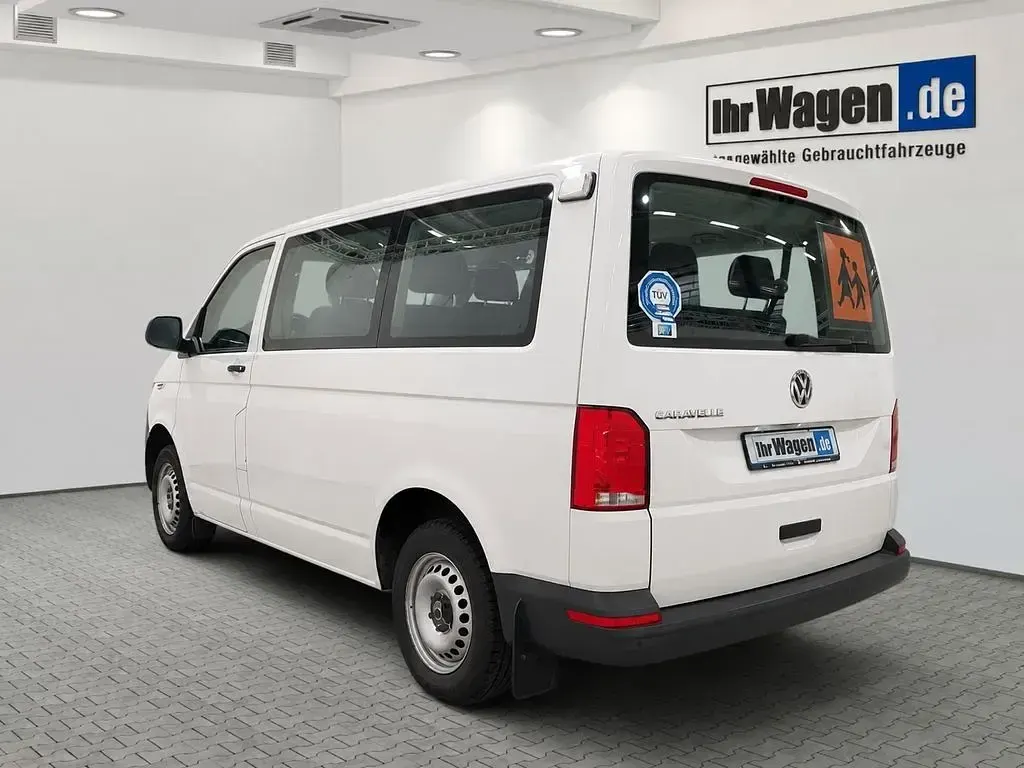 Gebraucht VW Caravelle 110 PS (80 kW) 2023 Candyweiß Van