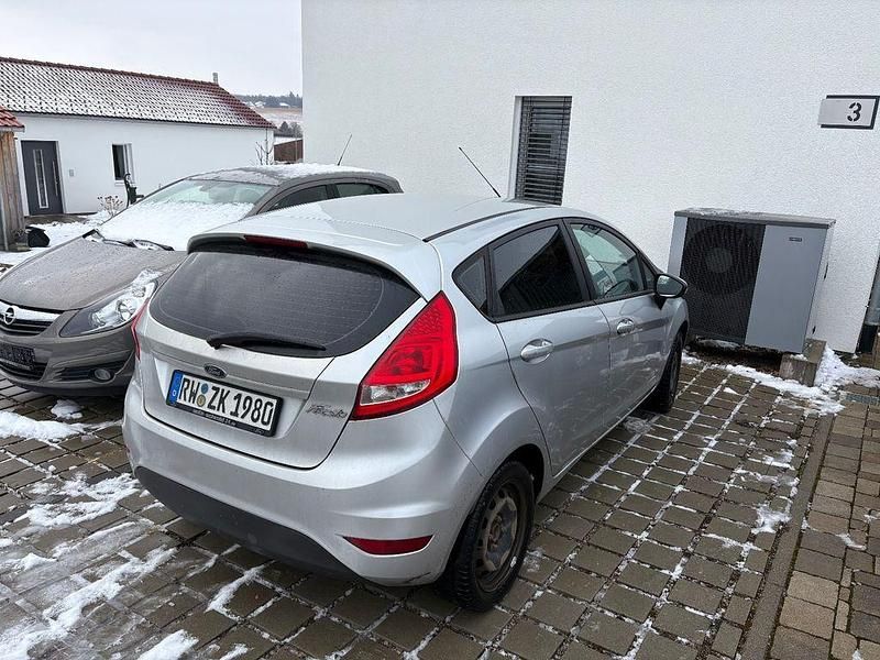 Gebraucht Ford Fiesta Titanium 82 PS (60 kW) 2009 Limousine