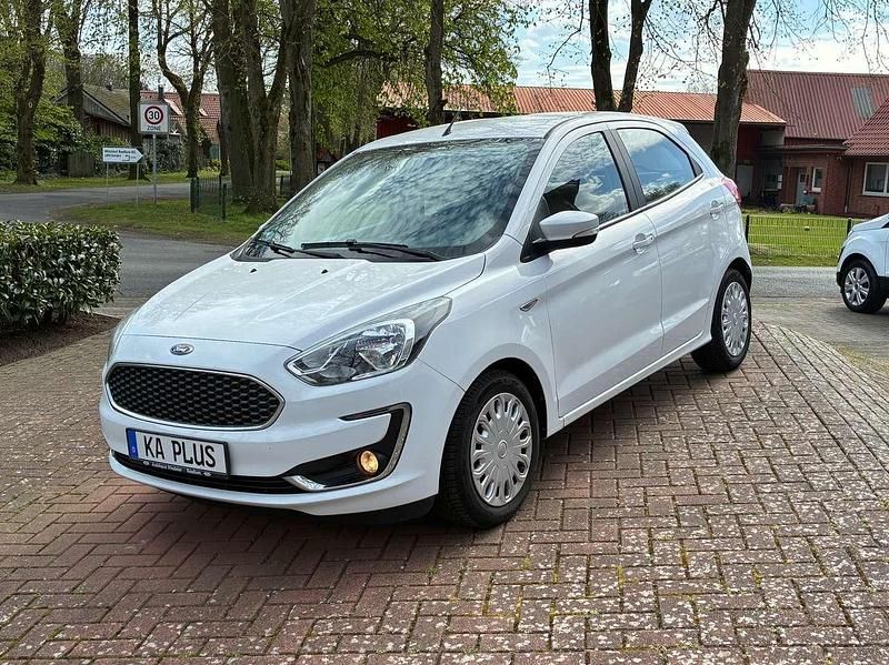 Second-hand Ford Ka 86 CP (63 kW) 2019 Alb Berlinǎ