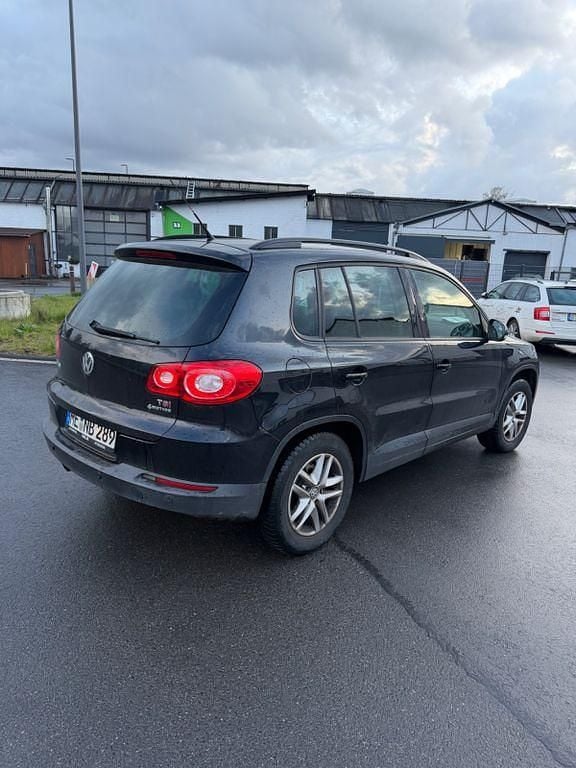 Gebraucht VW Tiguan 150 PS (110 kW) 2010 Schwarz SUV