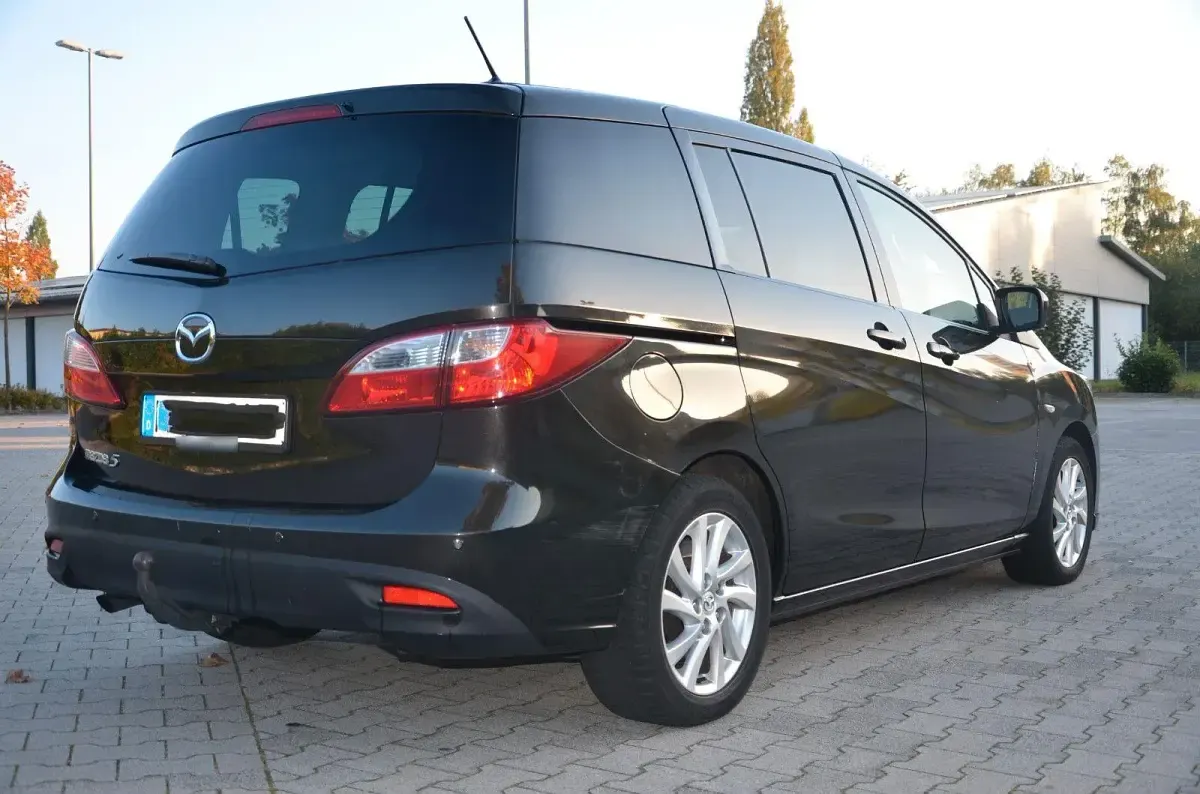Gebraucht Mazda 5 116 PS (85 kW) 2012 Schwarz Van / Kleinbus
