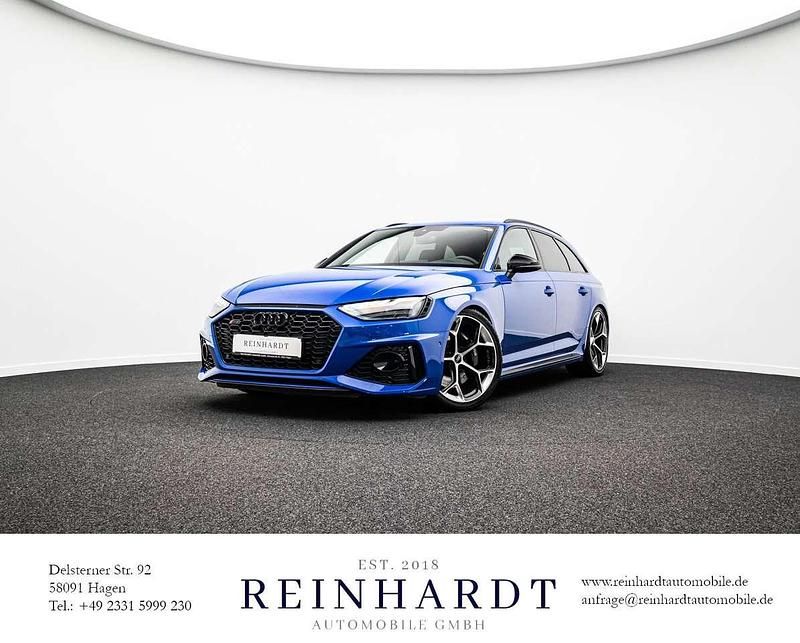 Nogaroblau audi exclusive Gebraucht 2023 Audi RS4 Competition Kombi | 78.750 € (Teuer) - Bild 1/3