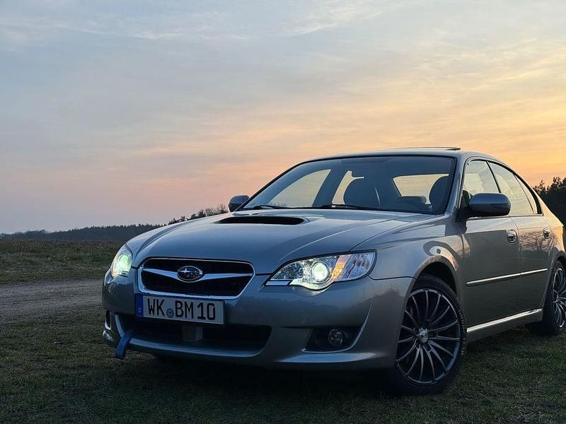 Gebraucht Subaru Legacy Active 150 PS (110 kW) 2008 Silber Limousine