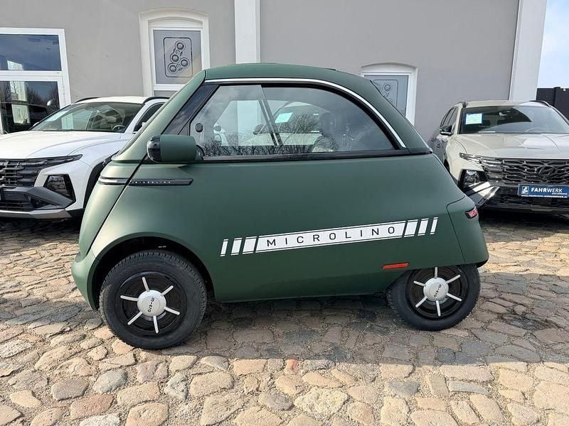Neu Micro Microlino 13 kW (18 PS) 2026 Grün Kleinwagen