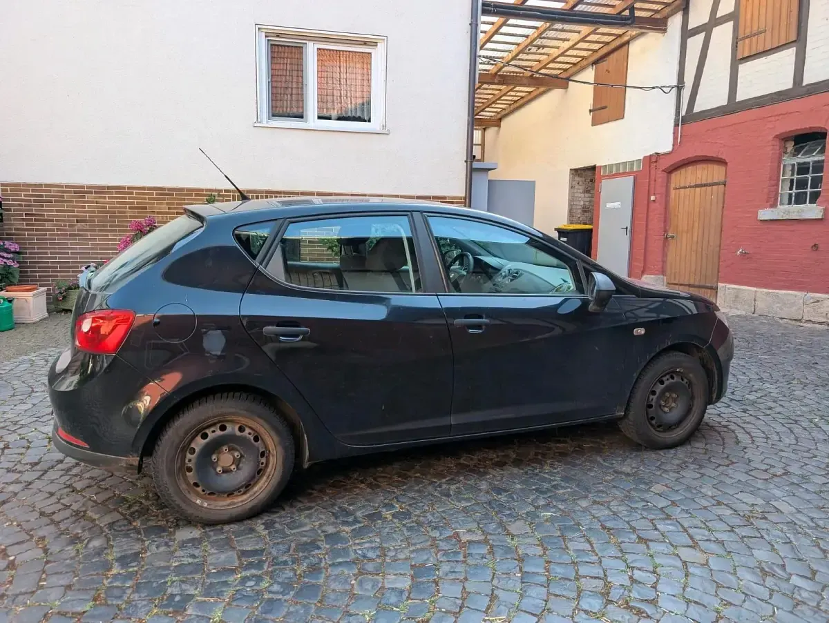 Gebraucht Seat Ibiza 68 PS (50 kW) 2008 Schwarz Kleinwagen