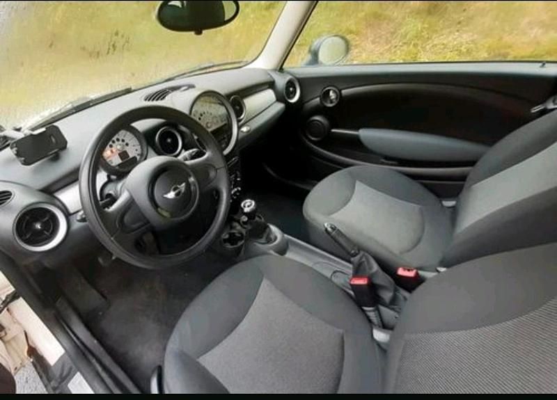 Second-hand Mini ONE 75 CP (55 kW) 2012 Alb Hatchback