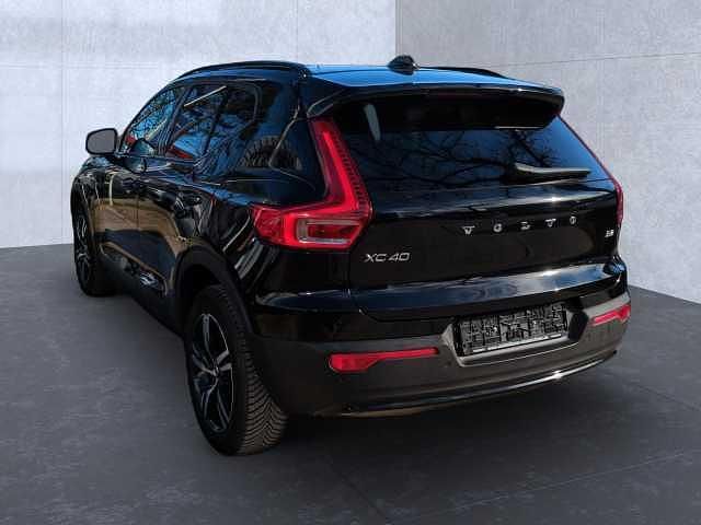 Gebraucht Volvo XC40 145 PS (106 kW) 2024 SUV