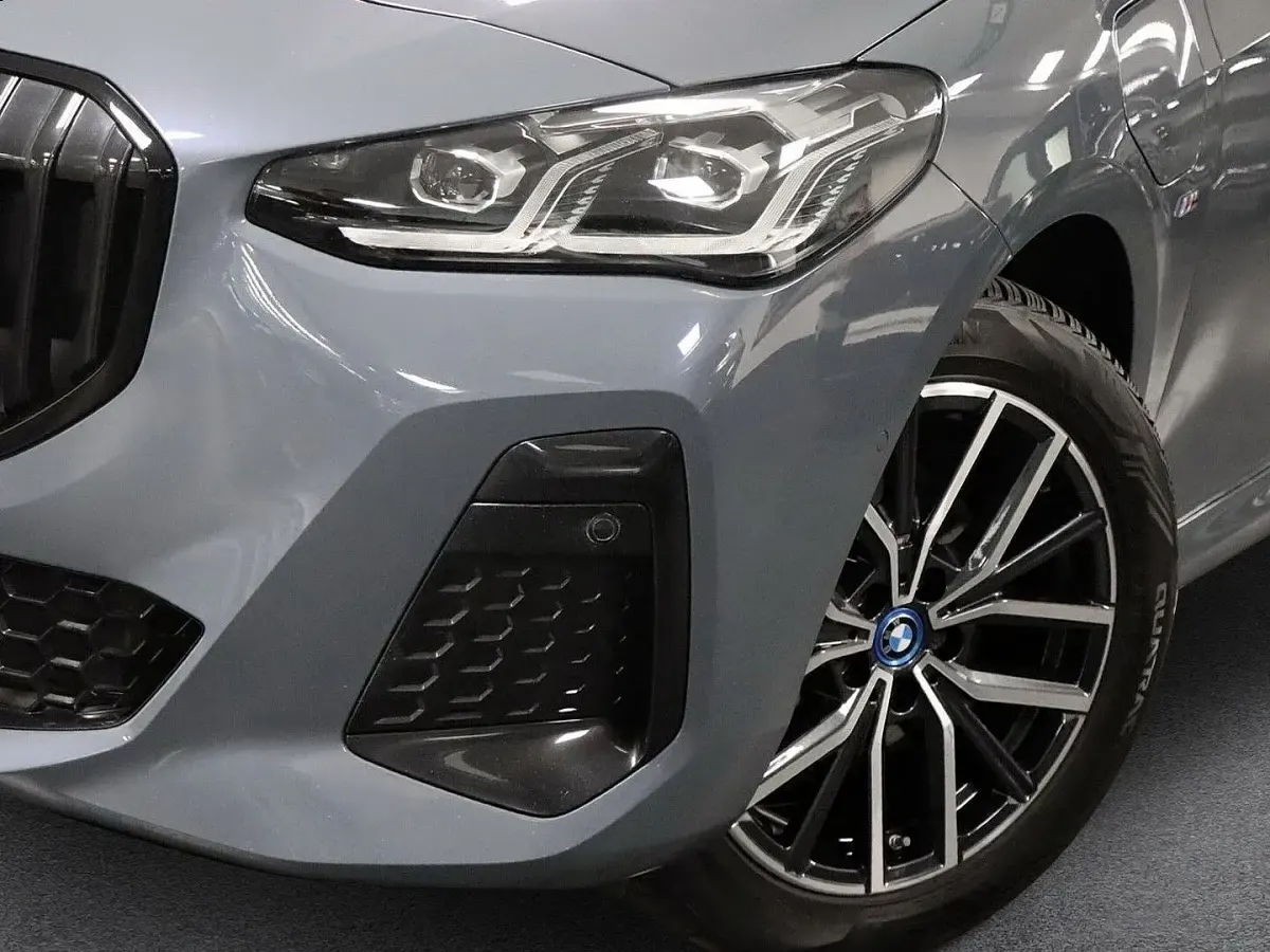 Gebraucht BMW 225 M Sport 245 PS (180 kW) 2023 Bmw individual storm bay Van / Kleinbus