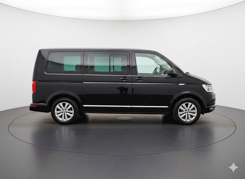 Gebraucht VW Multivan Highline 199 PS (146 kW) 2019 Schwarz Van